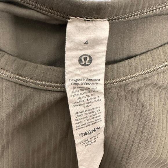 Lululemon Size 4 Brown Activewear Fitted Top - Picture 4 of 4